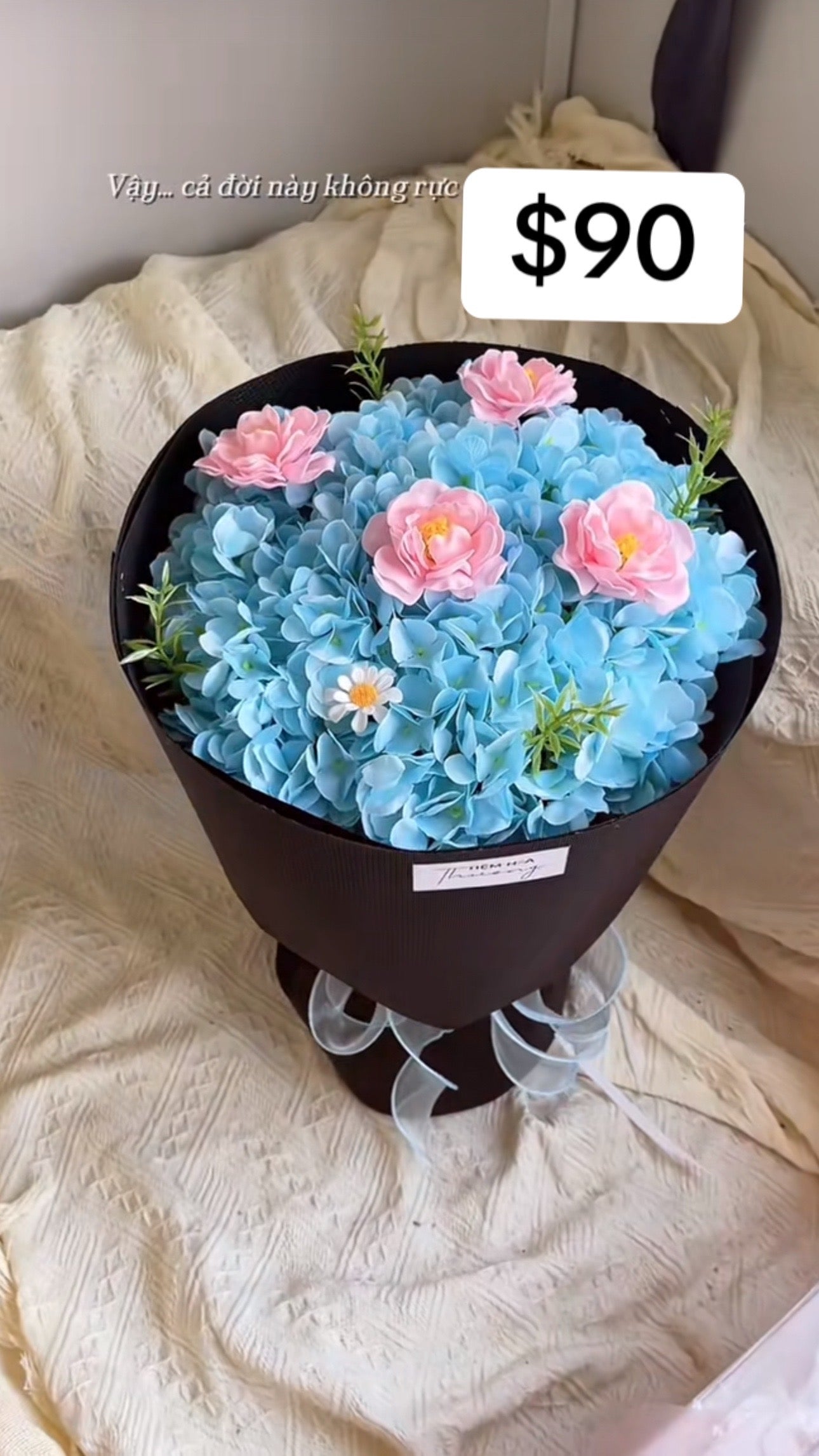 Blue Hydrangea Pink Rose Midnight Bouquet – design reference photo