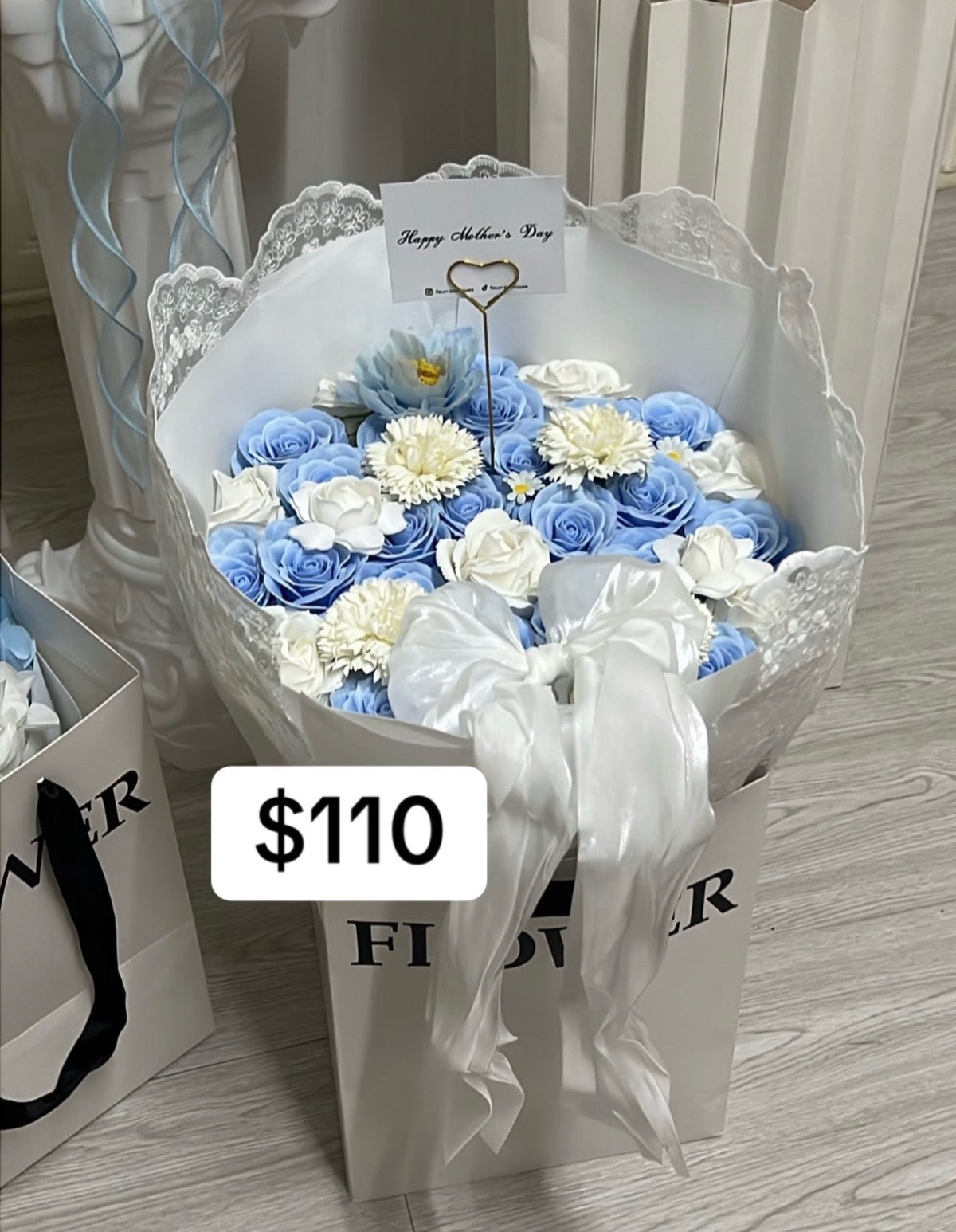 Blue Ivory Rose Lace Bouquet – design reference photo