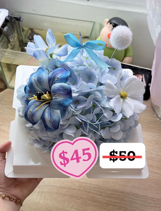 Blue Lily Hydrangea Flower Cake – design reference photo