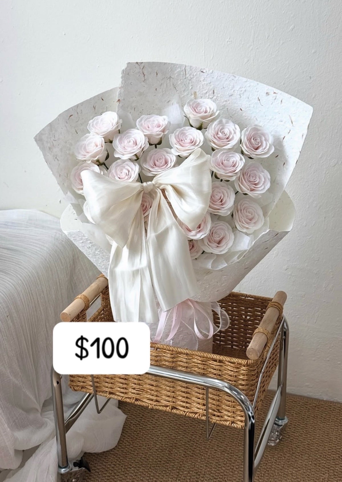 Ivory Blush Satin Rose Bouquet – design reference photo