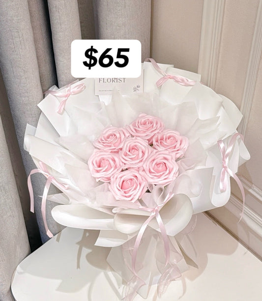 Petite Pink Rose Envelope Bouquet – design reference photo