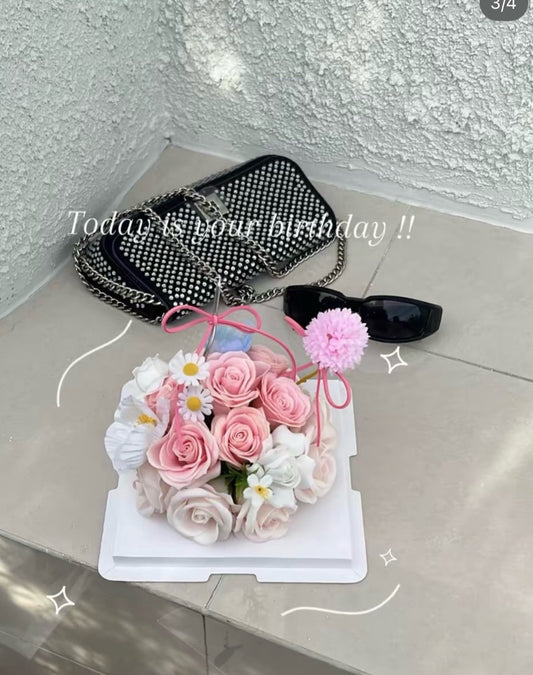 Petite Rose Celebration Flower Cake – design reference photo