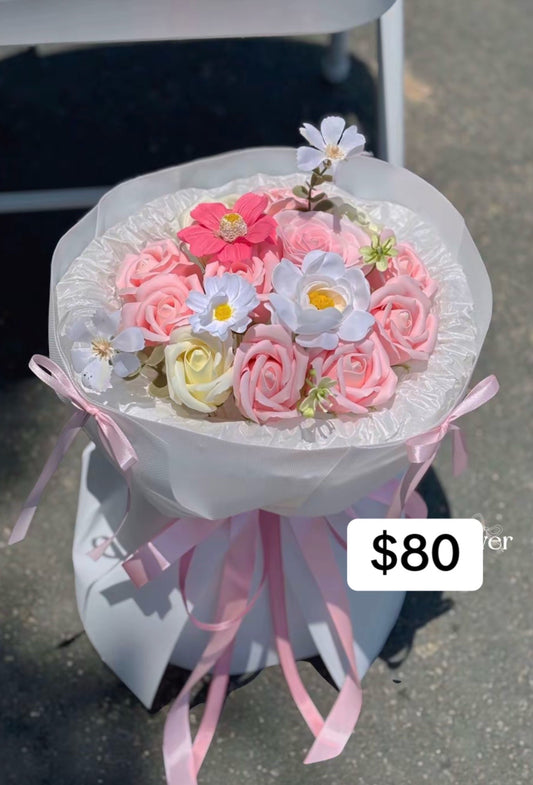 Pink Daisy Rose Petite Bouquet – design reference photo
