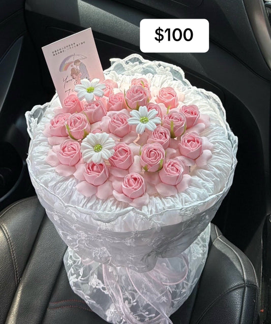 Pink Rose Frangipani Ruffle Bouquet – design reference photo