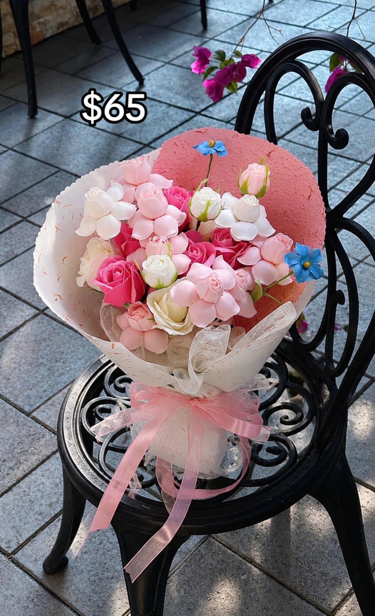 Pink Tulip Blossom Posy – design reference photo