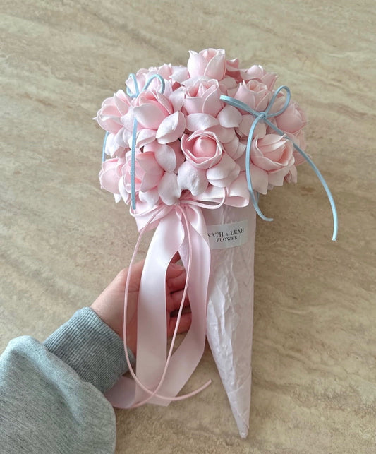 Pink Tulip Ribbon Mini Bouquet – design reference photo