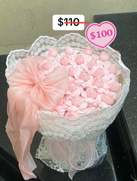 Pink Tulip Velvet Bow Lace Bouquet – design reference photo